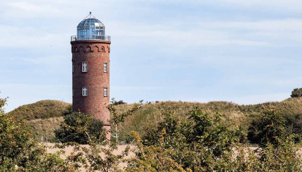 Historischer Peilturm am Kap Arkona auf der Insel Rügen